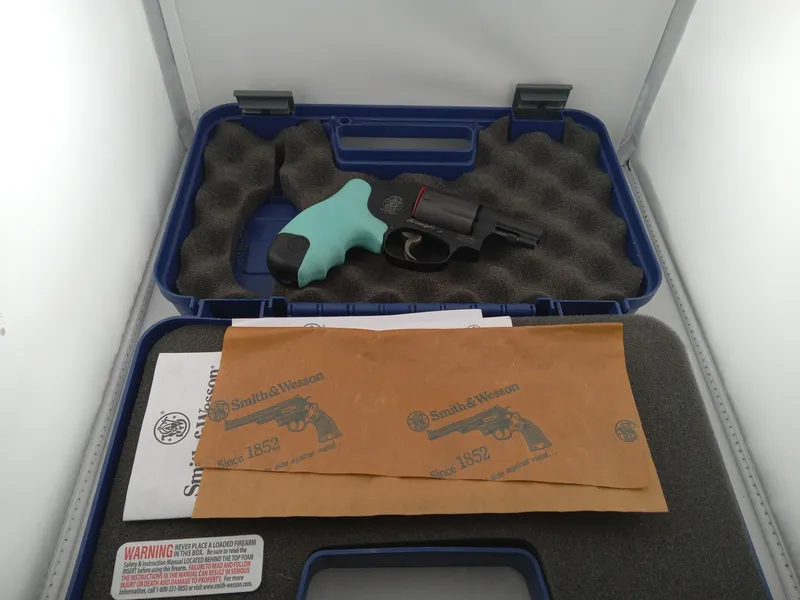 SMITH & WESSON 442 AIRWEIGHT (Used)