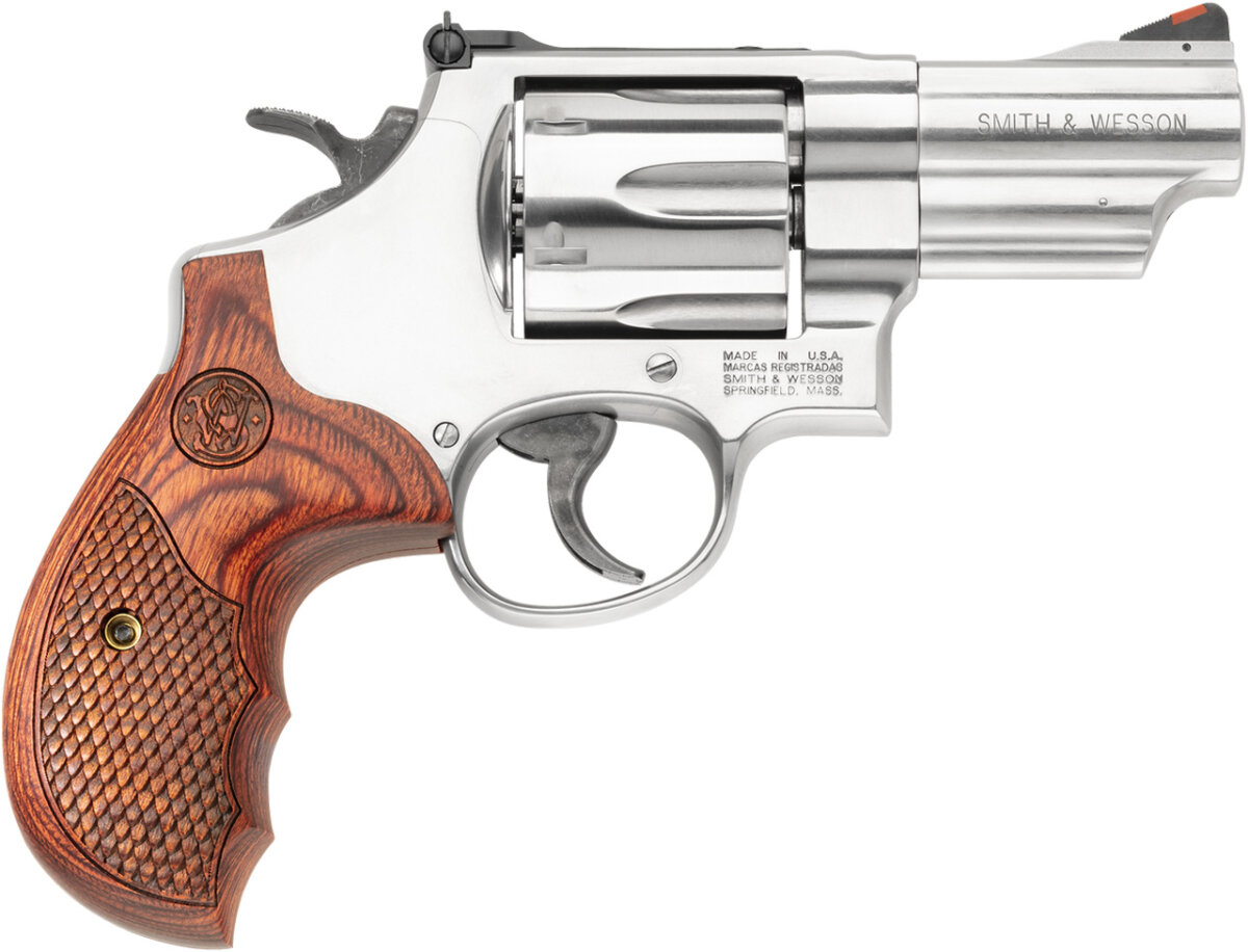 Smith and Wesson 629 DELUXE 44MAG 3" SS AS 6RD 150715