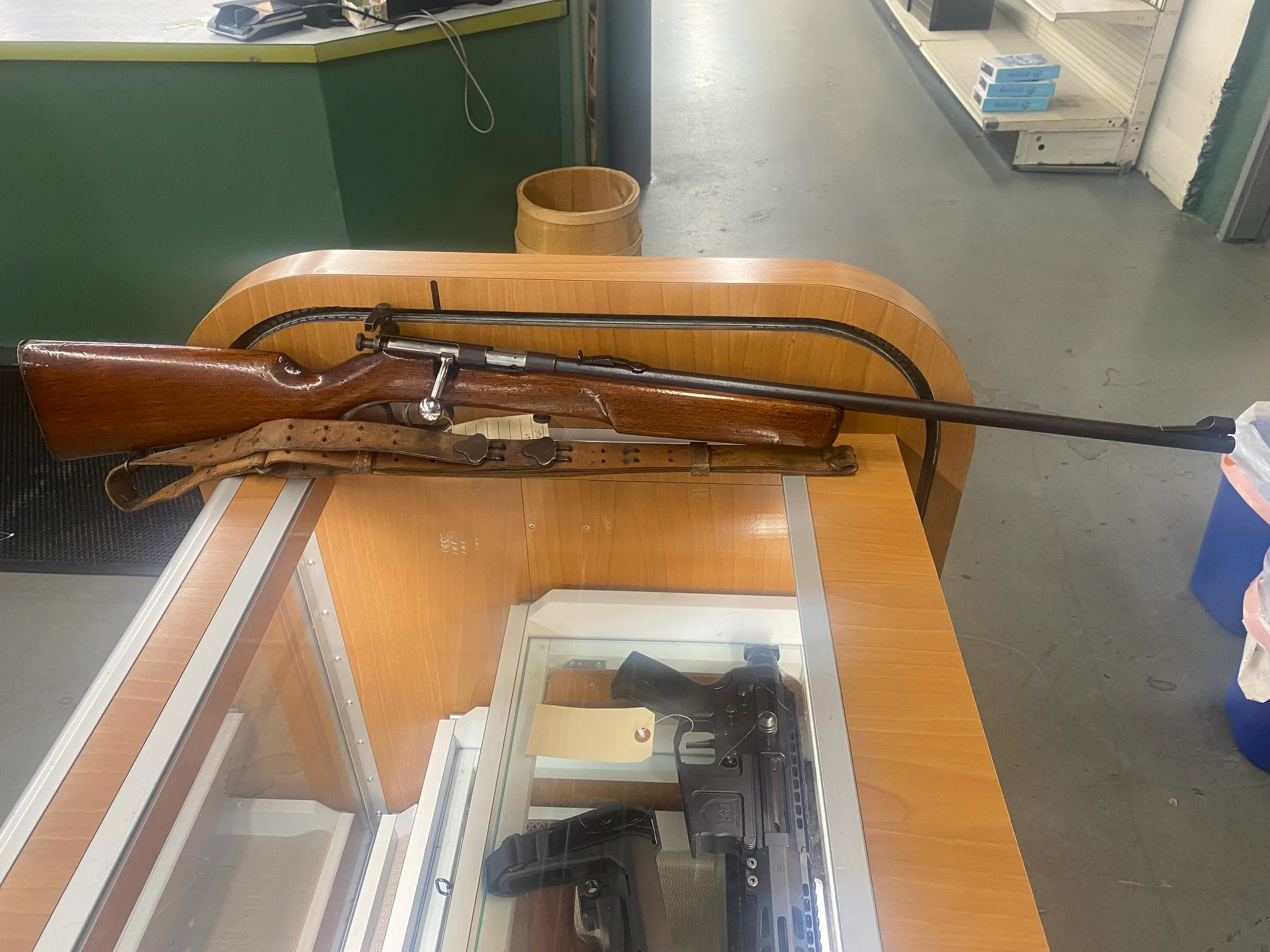 WARDS WESTERN FIELD 37 (Used)