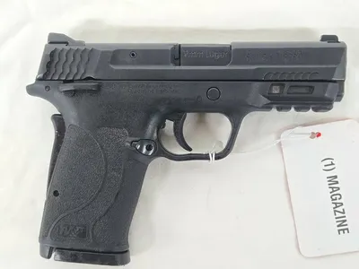 SMITH & WESSON M&P9 Shield EZ w/Magazine (Used)