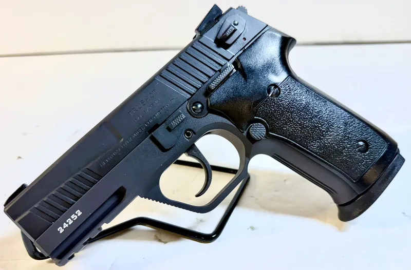 DAUDSONS ARMOURY TRUSHOT (Used)