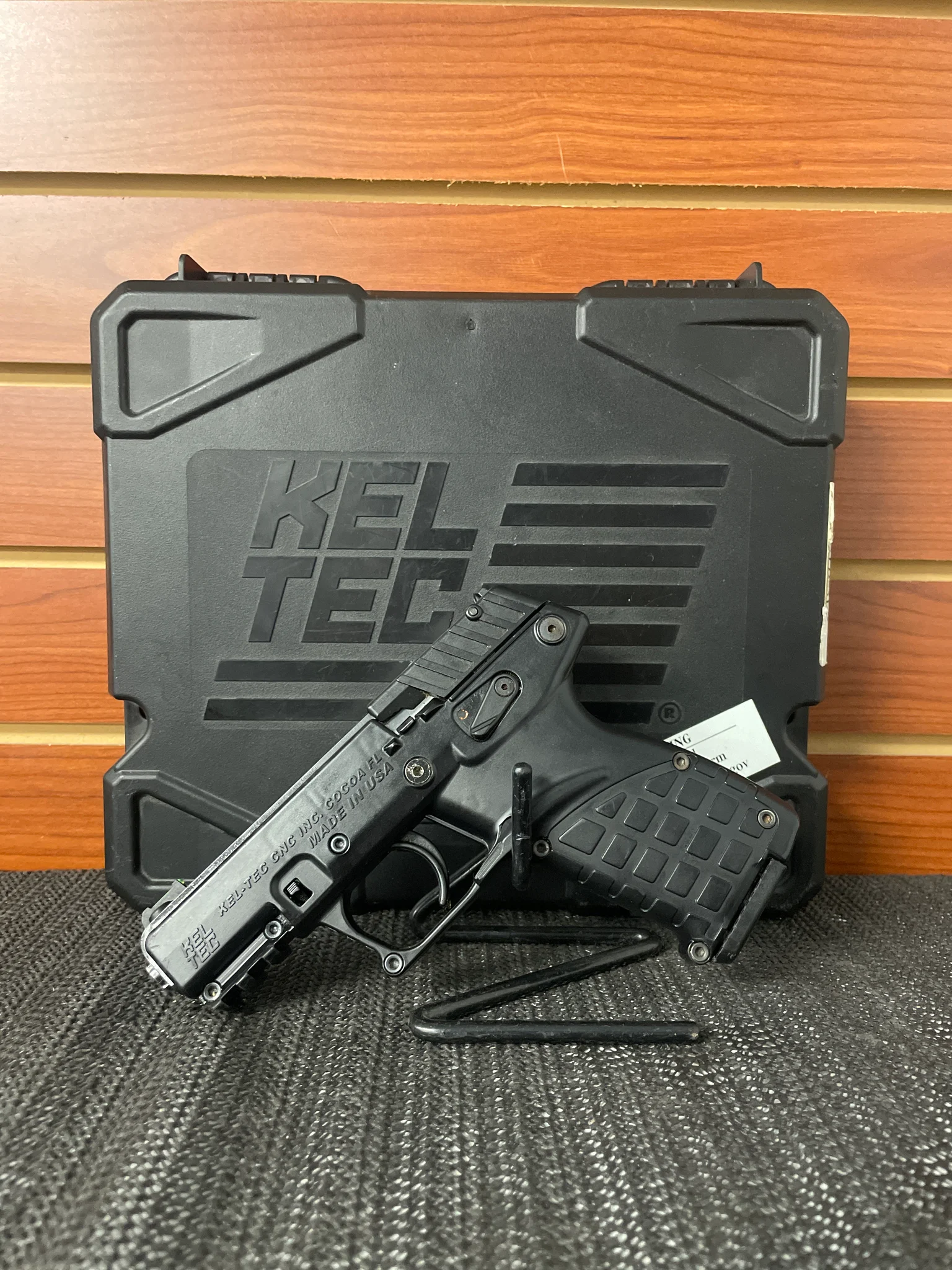 KELTEC P17 (BLK) (Used)