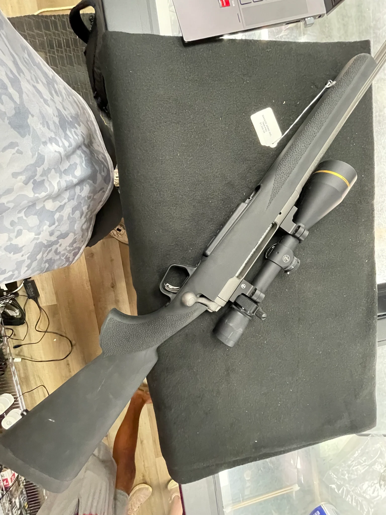 110 CARBON HUNTER (Used)