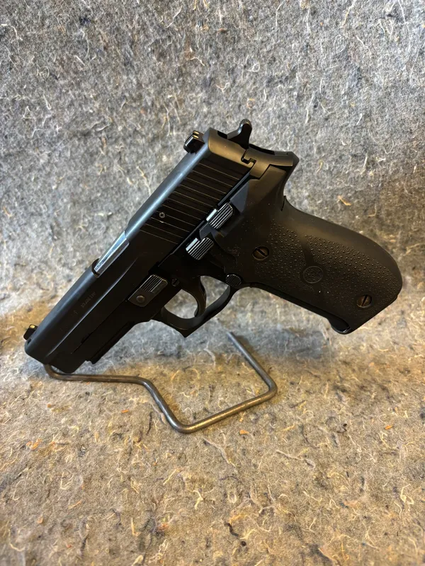 SIG SAUER P226 (Used)