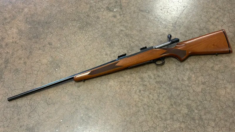 WINCHESTER 70 LIGHT WEIGHT (Used)
