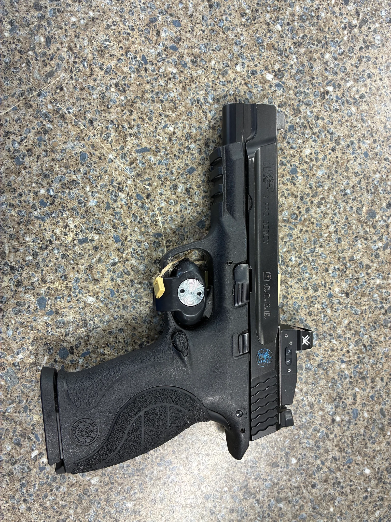 SMITH & WESSON m&p 9 pro series (Used)