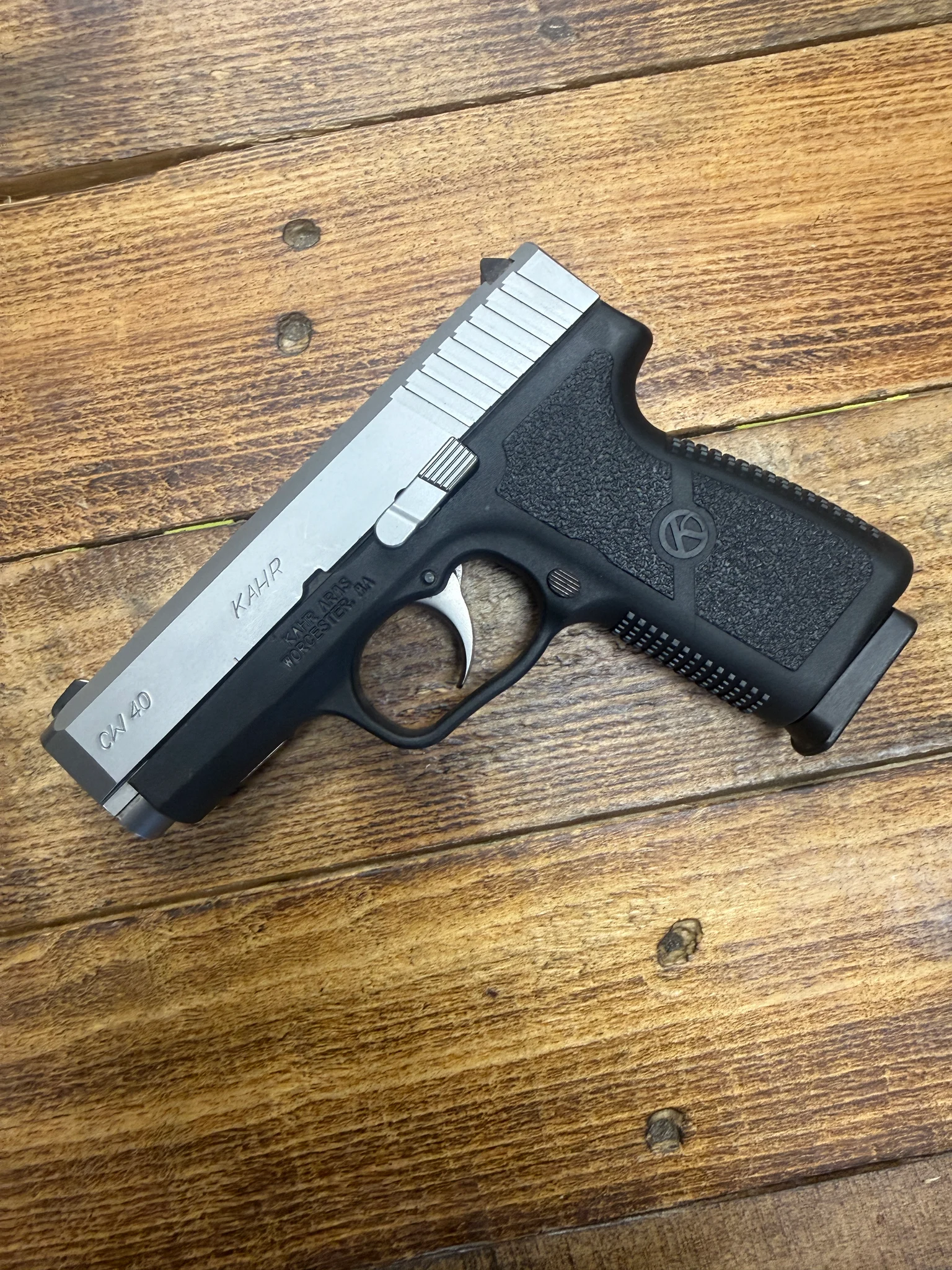 KAHR ARMS CW40 (Used)